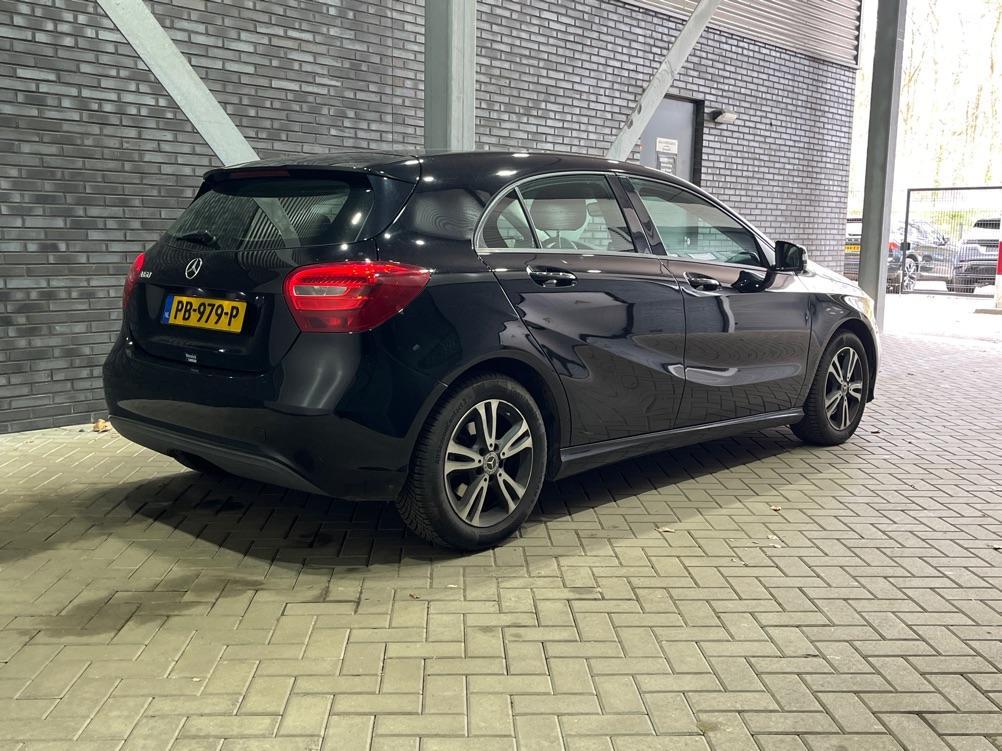 Mercedes-Benz A-klasse 160 | Cruise Control | Camera | 16 In, Voorwielaandrijving, Stof, Gebruikt, Euro 6