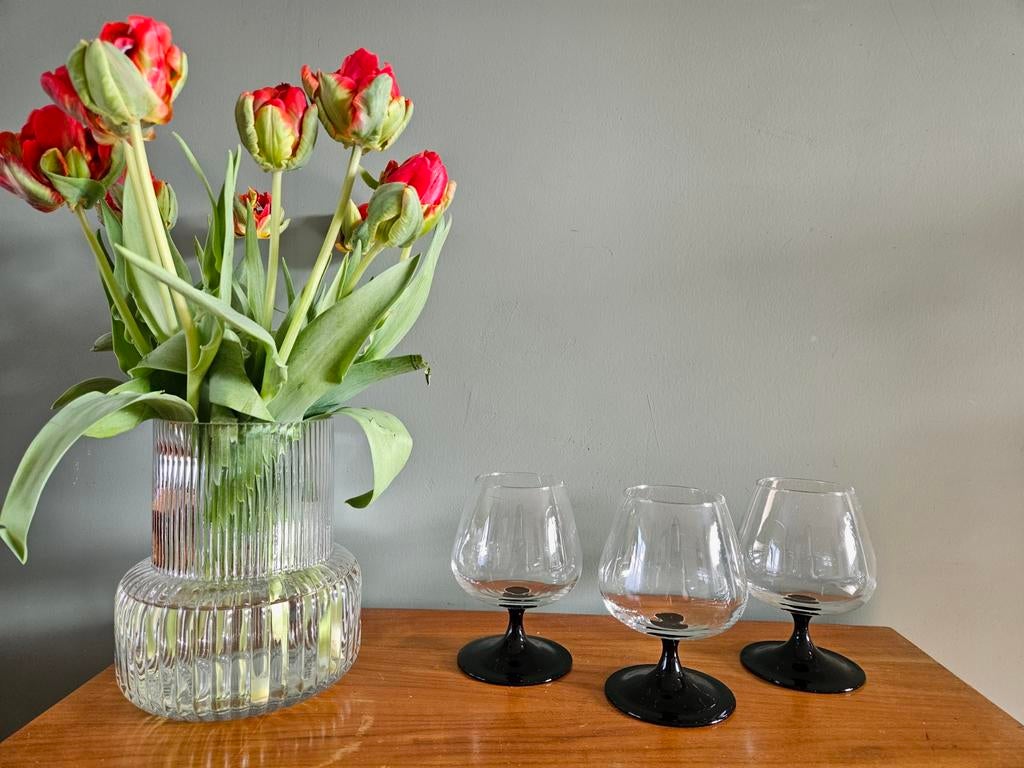 Set van 3 vintage Luminarc cognacglazen met zwarte Voet, Ophalen of Verzenden, Zo goed als nieuw, Overige typen
