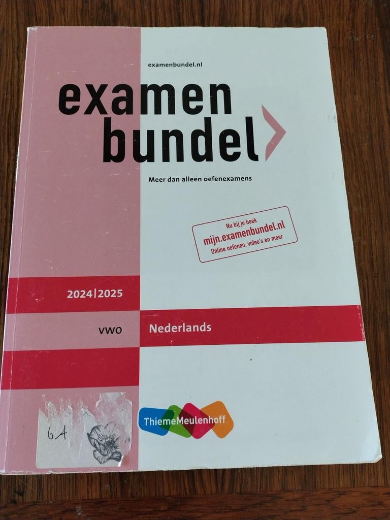 Examenbundel Nederlands VWO 2024/2025, VWO, ThiemeMeulenhoff, Ophalen of Verzenden, Zo goed als nieuw