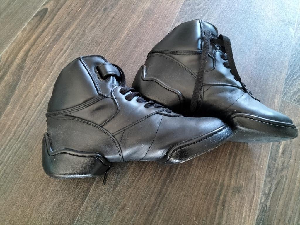 Papillon hoge dans sneakers maat 39 zgan/nieuw, Sport en Fitness, Dansen, Ophalen of Verzenden, Zo goed als nieuw, Schoenen