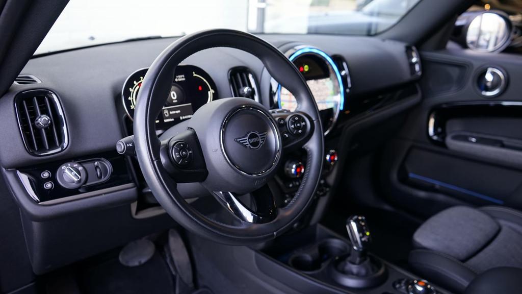 Mini Countryman 1.5 Cooper AUTOMAAT-CLIMA-CRUISE-FULL LED-HA, Gebruikt, Countryman, Zwart, Bedrijf