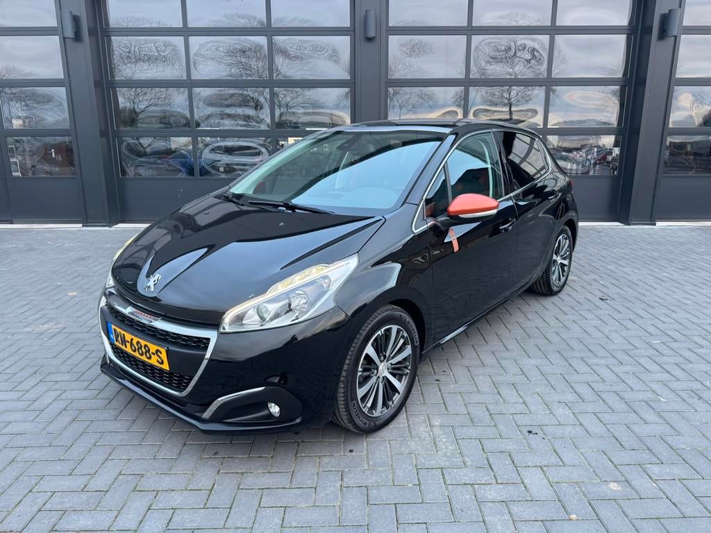 Peugeot 208 1.2 Roland Garros / Carplay (bj 2016), Auto's, Voorwielaandrijving, Zwart, Origineel Nederlands, Bedrijf