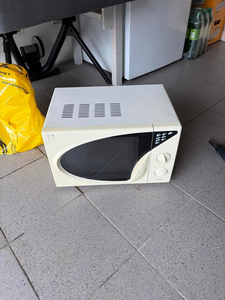 Gebruikte magnetron, Witgoed en Apparatuur, Magnetrons, Ophalen, Gebruikt, Minder dan 45 cm, Magnetron
