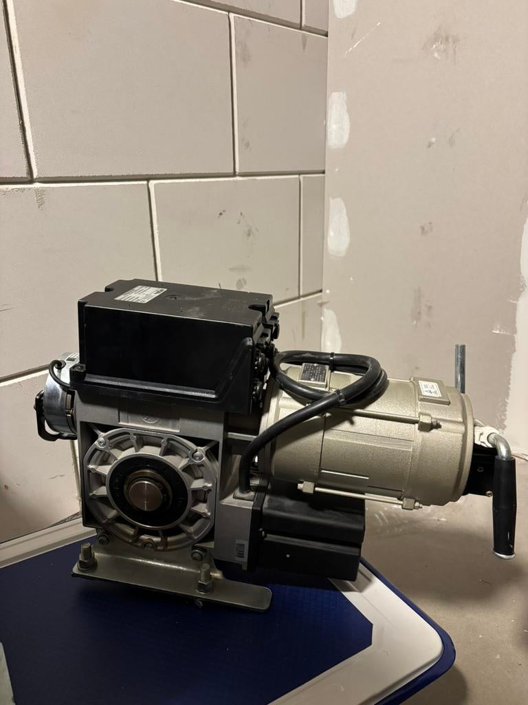 Siemens elektromotor 1.3 kW – 2885 rpm, Doe-het-zelf en Verbouw, Motoren, Ophalen of Verzenden, Zo goed als nieuw, Elektromotor
