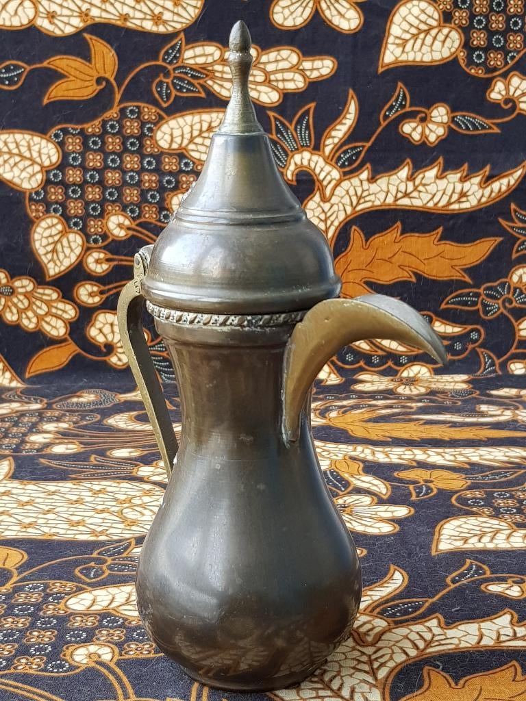Originele oude Oosterse dallah of koffiepot van koper 22 cm., Ophalen of Verzenden, Koper
