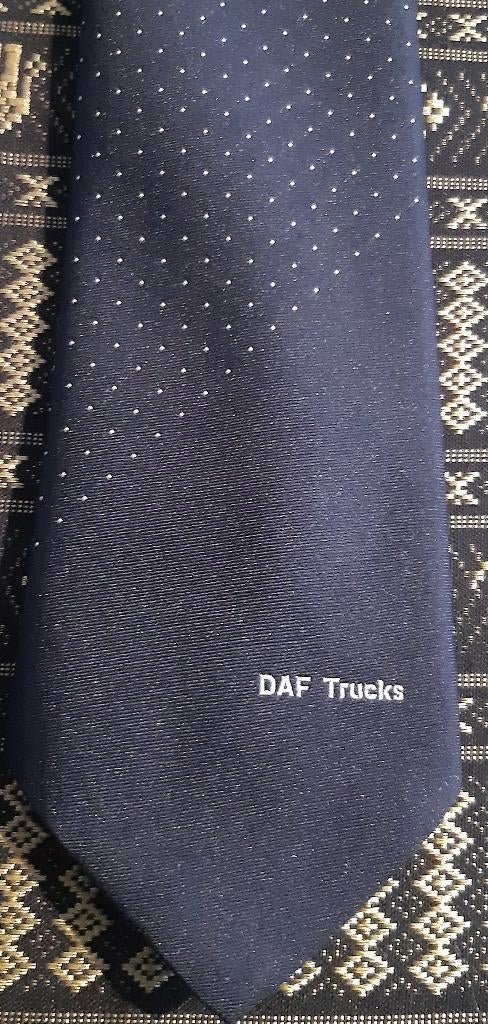 DAF Trucks Bedrijfswagen stropdas met witte puntjes, Ophalen of Verzenden, Nieuw, Gebruiksvoorwerp