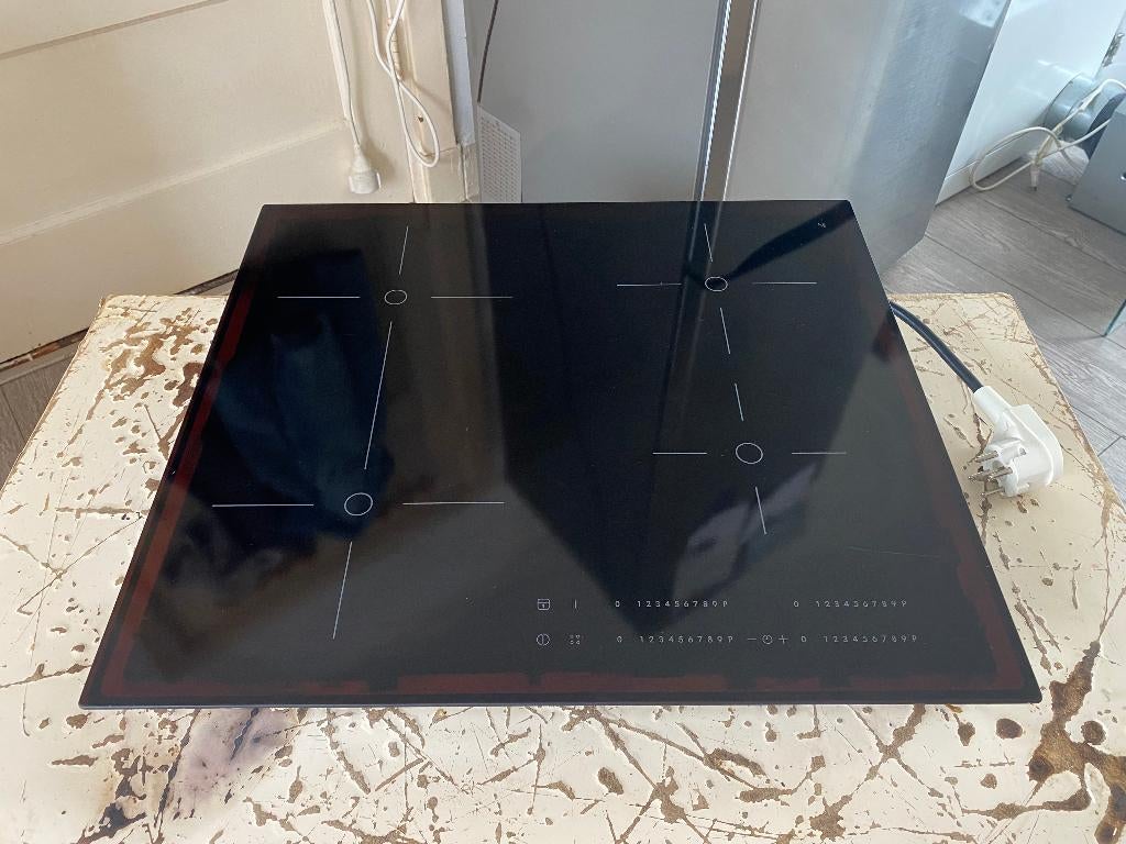 IKEA inbouw inductie kookplaat met perilex stekker ..., Witgoed en Apparatuur, Kookplaten, Ophalen, 4 kookzones, Zo goed als nieuw