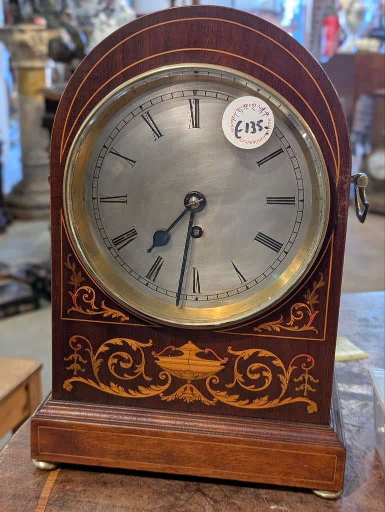 Antieke Engelse tafel klok 31 cm hoog. €135, Antiek en Kunst, Antiek | Klokken, Ophalen