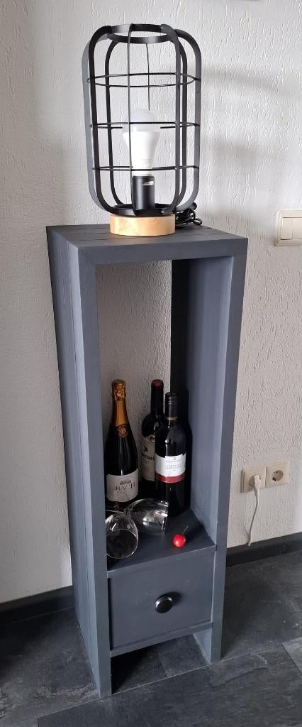 Massief Merantie houten zuil, Ophalen, Zo goed als nieuw