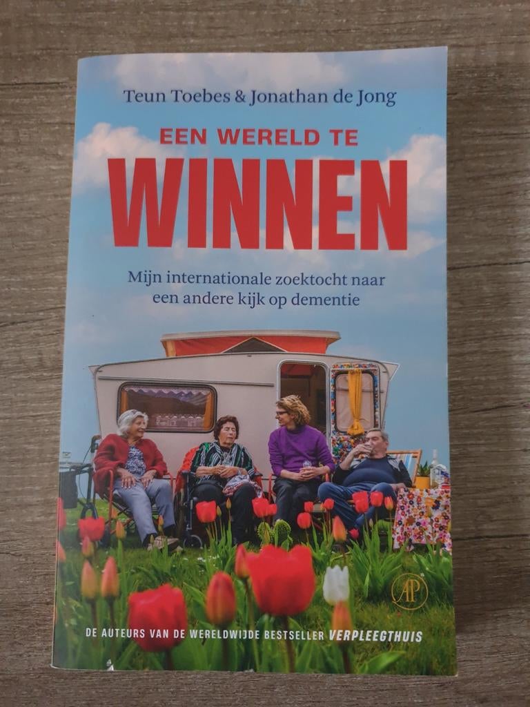 Een Wereld Te Winnen: Dementie vanuit nieuw perspectief, Ophalen of Verzenden, Gelezen, Teun Toebes & Jonathan de Jong