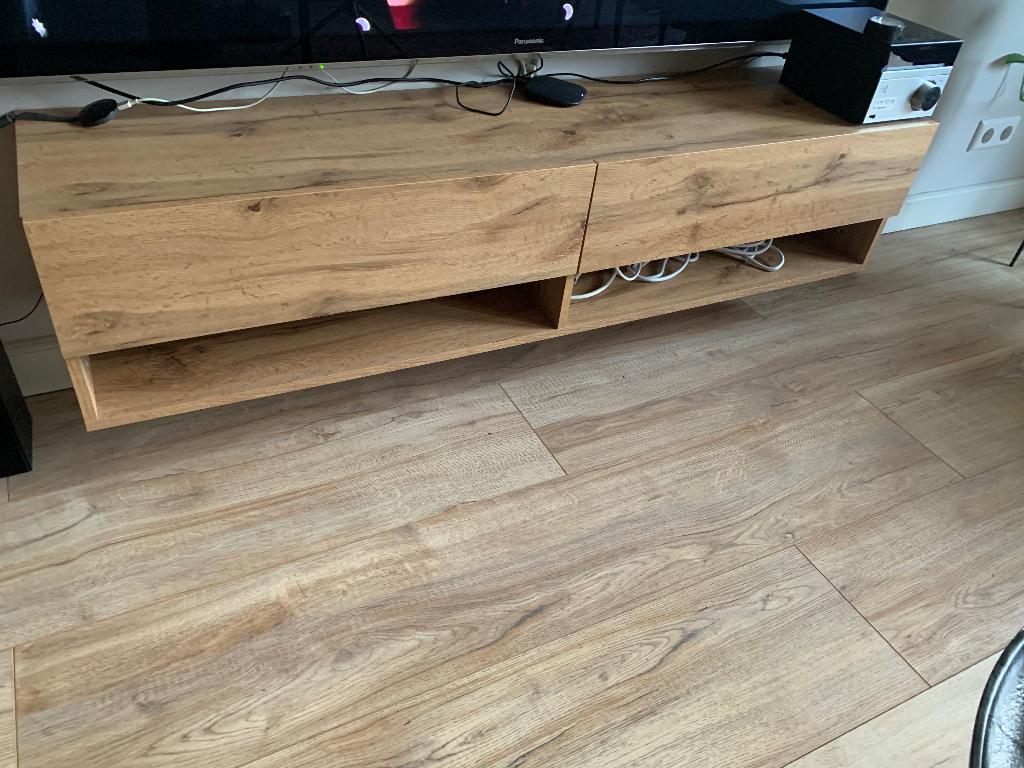 Wandmeubel hout - ophalen in Den Haag, Ophalen, Eikenhout, Zo goed als nieuw, Minder dan 150 cm