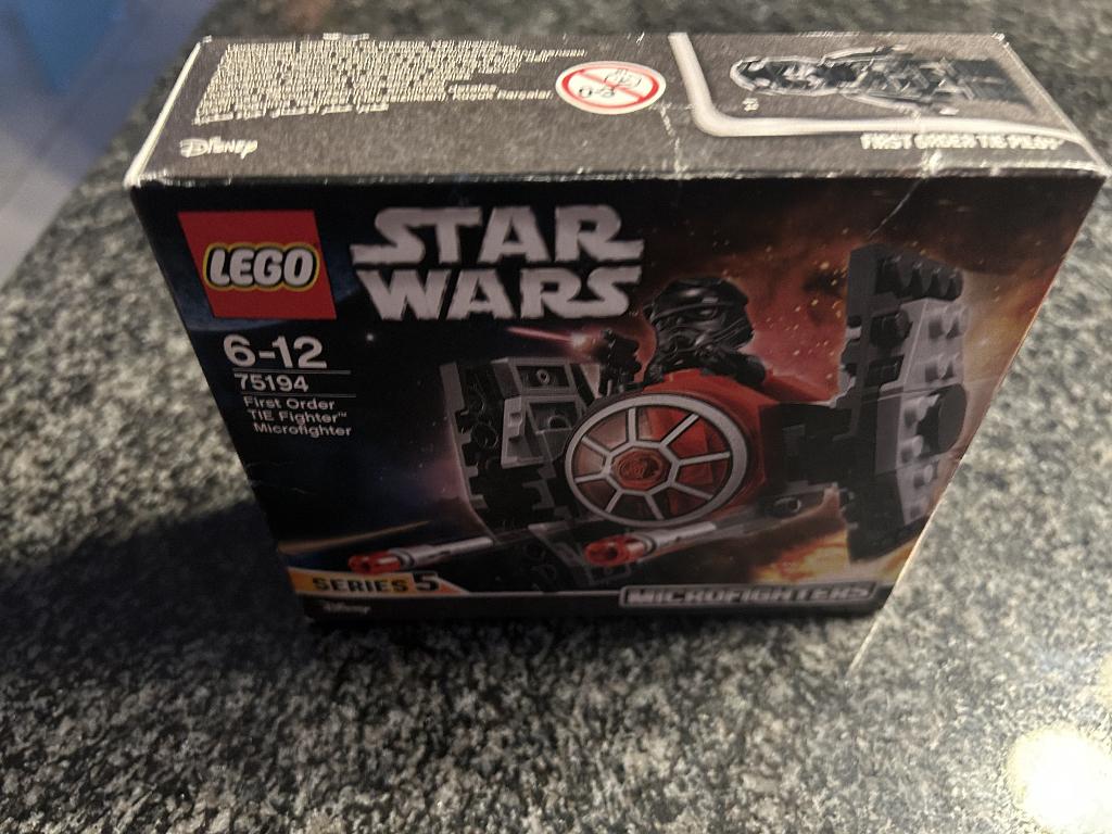 2 lego starwars microfighters setjes 75194 75125, Ophalen of Verzenden, Zo goed als nieuw, Complete set, Lego