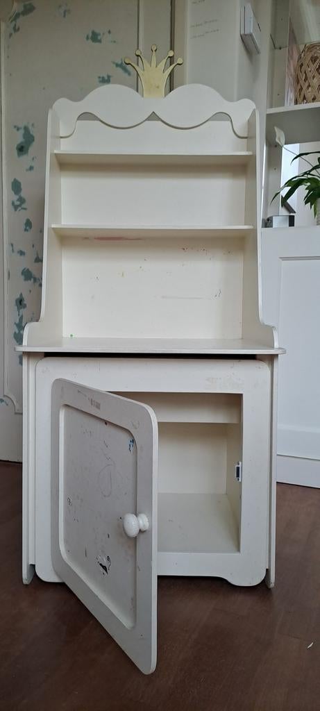 Handgemaakt kinderbureau/speelkasteel met opberger, Ophalen, Gebruikt, Tafel(s)