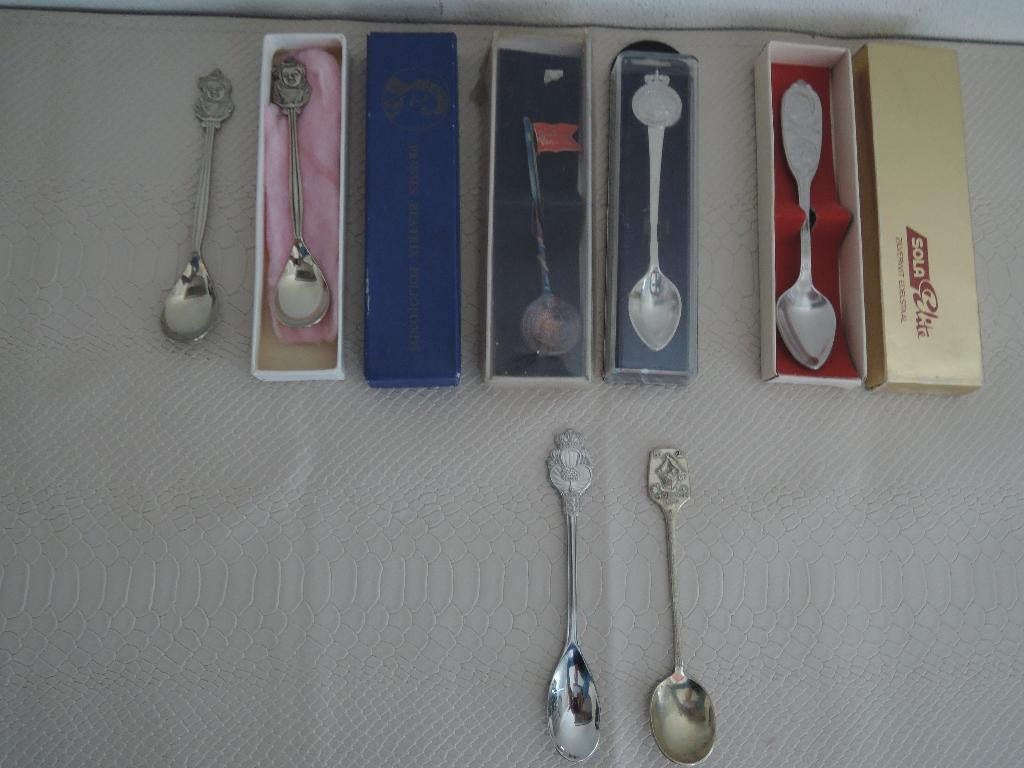 Zeven diverse Koninklijk Huis lepeltjes, Verzamelen, Koninklijk Huis en Royalty, Ophalen of Verzenden, Zo goed als nieuw, Nederland