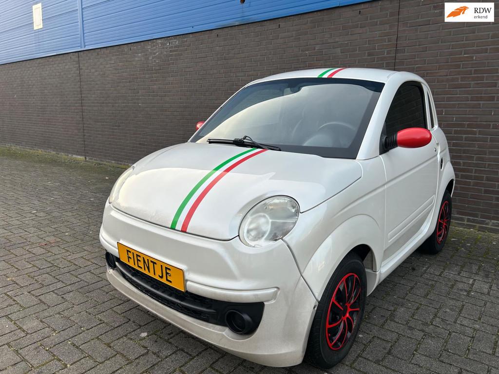 Ligier Brommobiel JS50 Club | Brommobiel | 45km | Audio | LE, Najaarsweg 40A
7532SK  Enschede , NL, Gebruikt, Info@trust-cars.nl