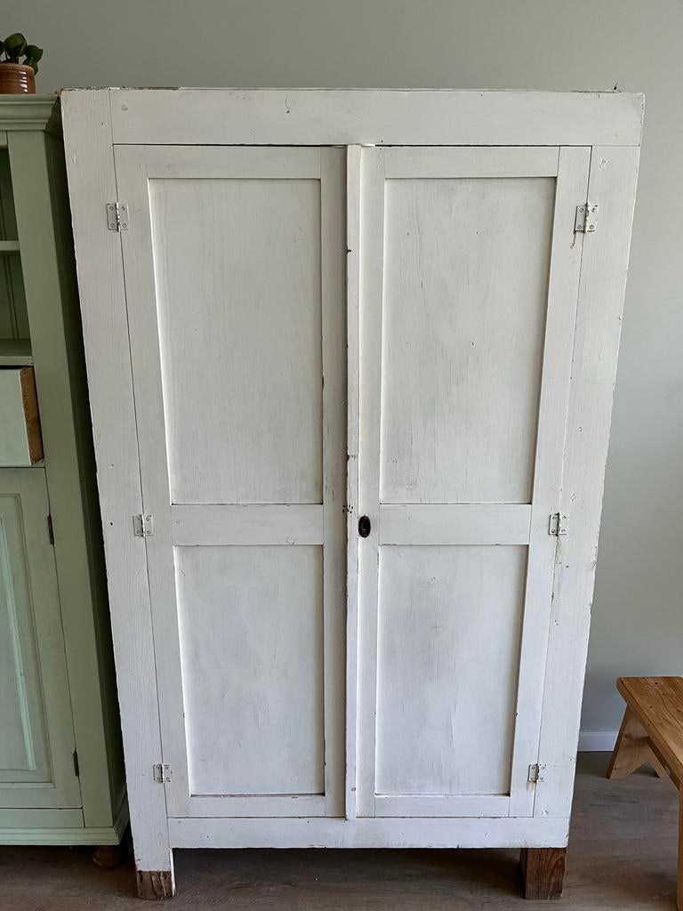 Brocante Franse linnenkast, Antiek en Kunst, Antiek | Meubels | Kasten, Ophalen