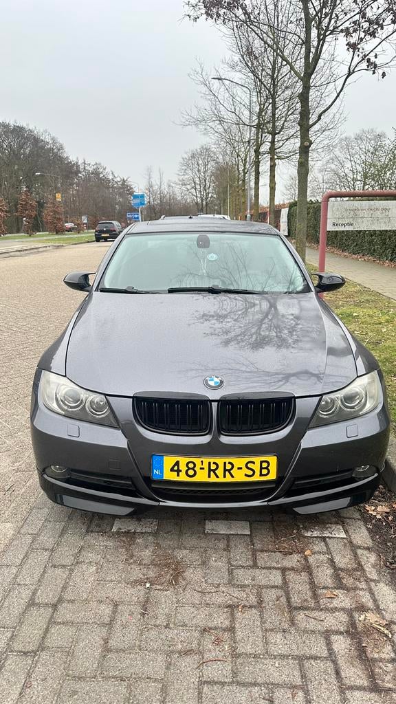 BMW 3-Serie 2.5 I 325 AUT, Auto's, Automaat, 745 kg, Achterwielaandrijving, Zwart