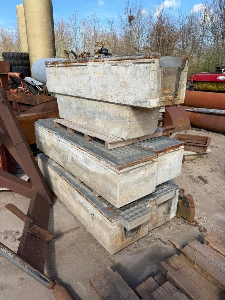 Beton goten met zandvanger stelcon goot, Tuin en Terras, Ophalen of Verzenden, Zo goed als nieuw