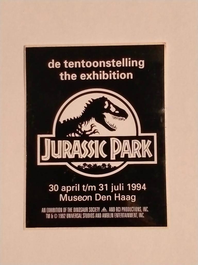 Jurassic Park tentoonstelling 1994 logo dino sticker vintage, Ophalen of Verzenden, Gebruikt, Overige typen