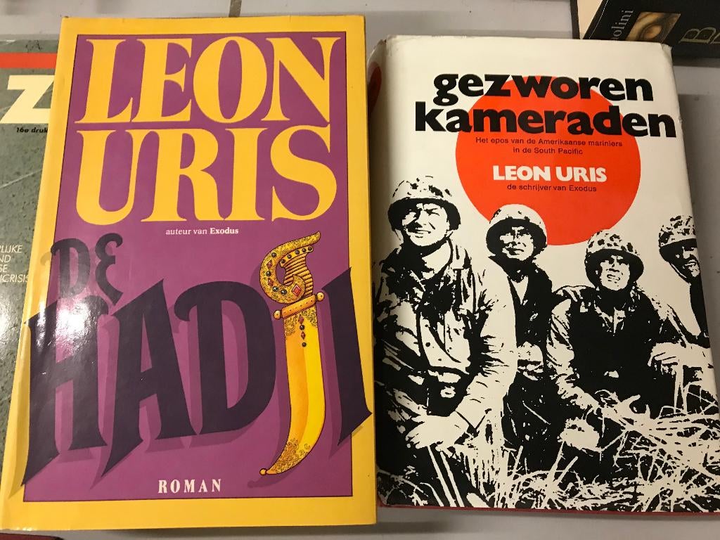 Leon Uris Gezworen kameraden , Armageddon Topaz en Exodus, Ophalen of Verzenden, Gelezen, Leon Uris, Wereld overig