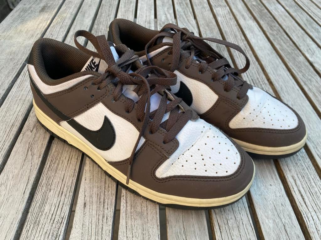 Nike Dunk Low - Bruin/Wit 39,5, Bruin, Ophalen of Verzenden, Sneakers of Gympen, Gedragen