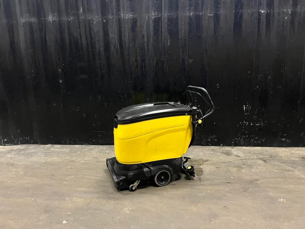 🫧Kärcher schrob-zuig machine 🧼🫧, Ophalen of Verzenden, Gebruikt, Schrobmachine