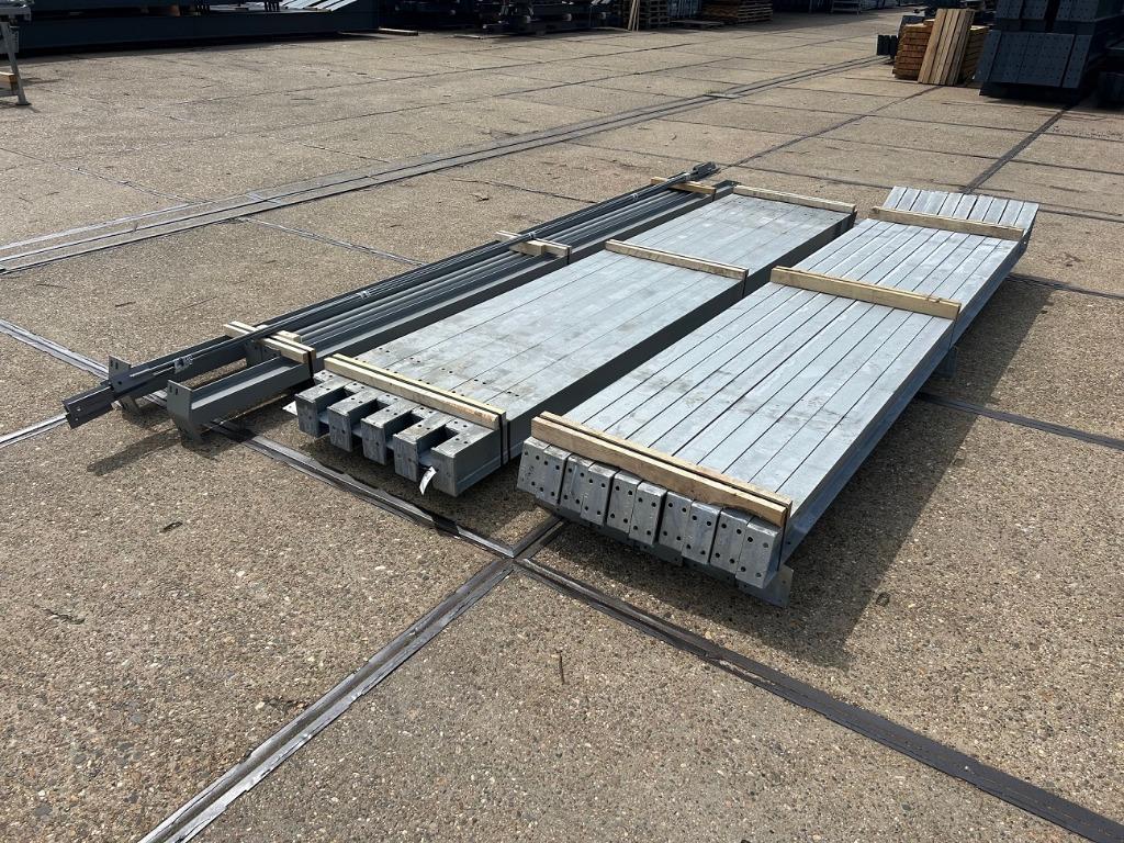 Staalconstructie 8.00 x 12.00m & 8.00 x 16.00m op voorraad, 128 m², Koop, Opslag of Loods