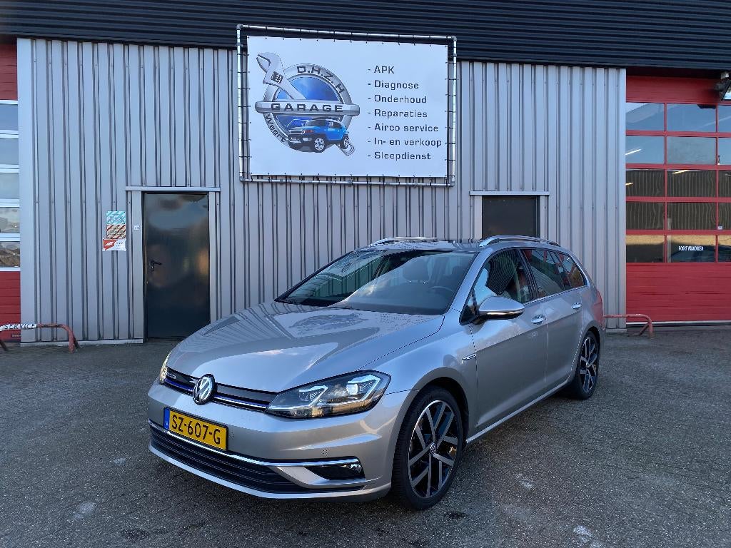 Volkswagen Golf Variant 1.5 TSI 130pk Bluemotion 2018 Grijs, Auto's, Voorwielaandrijving, 1498 cc, 4 cilinders, 1246 kg
