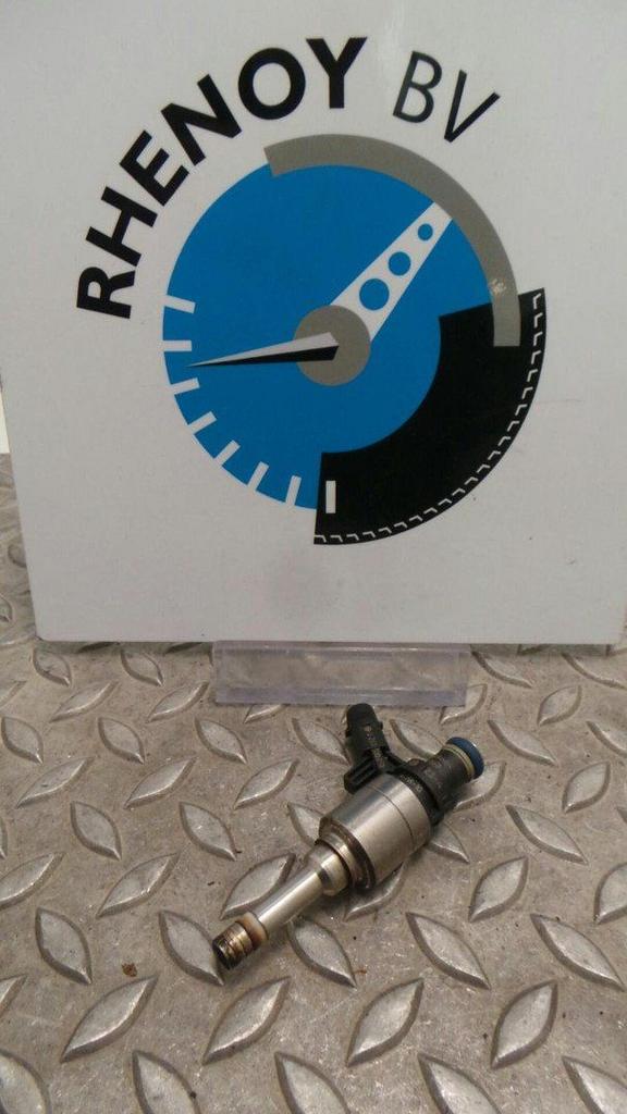 VOLKSWAGEN PASSAT BRANDSTOF INJECTOR / VERSTUIVER 2012, Ophalen of Verzenden, Gebruikt, Stiba lid
