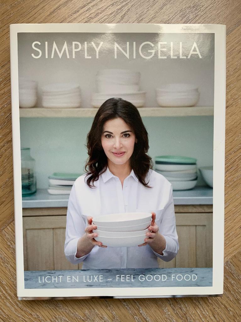 Nigella Lawson - Simply Nigella, Boeken, Kookboeken, Nieuw, Overige gebieden, Ophalen of Verzenden