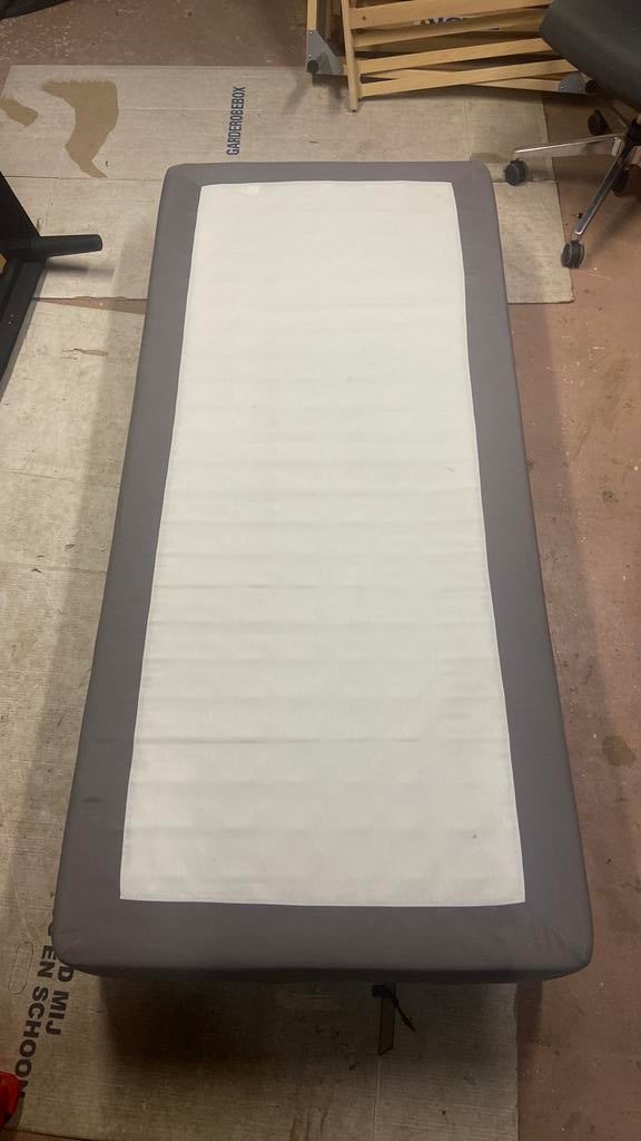 Ikea Boxspring Engerdal, Ophalen, Recircle020@gmail.com, Eenpersoons, Zo goed als nieuw