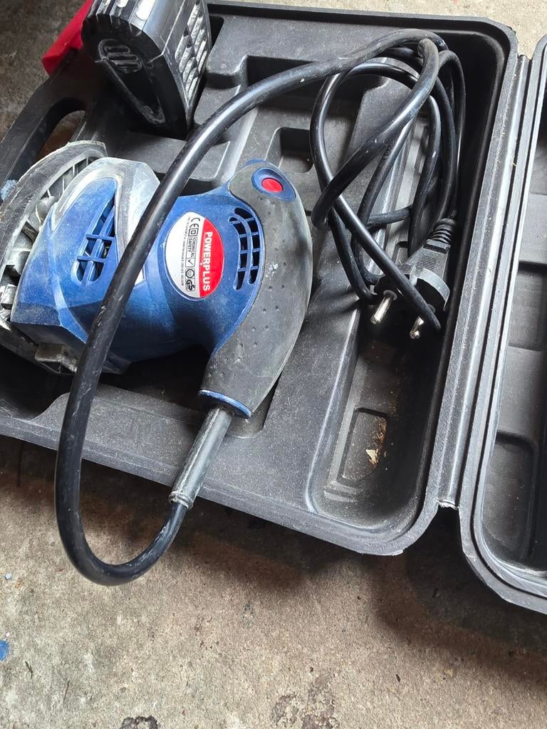 Powerplus schuurmachine, Ophalen, Zo goed als nieuw, Minder dan 600 watt, Vlakschuurmachine