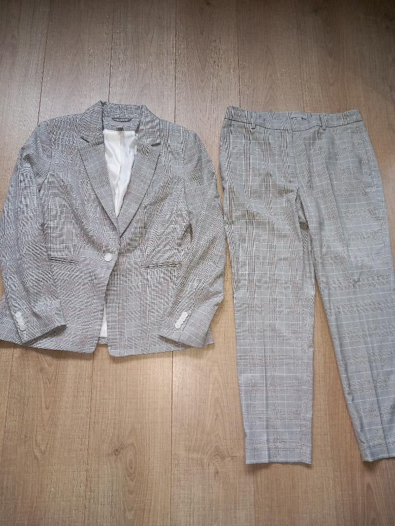 Damespak/kostuum H&M, H&M, Kostuum of Pak, Maat 42/44 (L), Ophalen of Verzenden