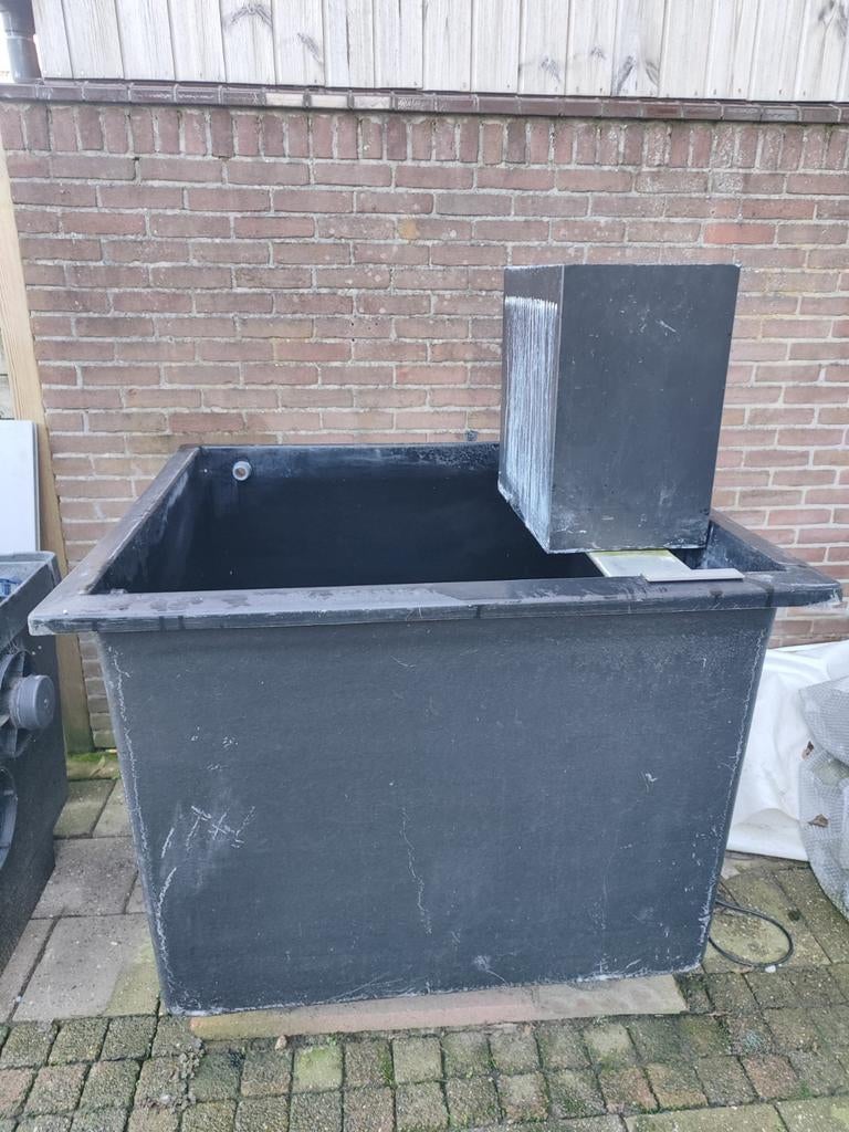 Quarantaine bak, Ophalen