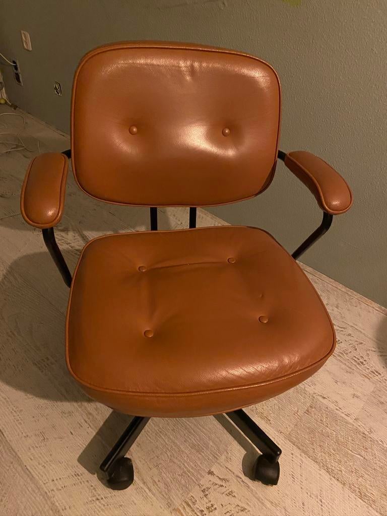 Luxe lederen bureau stoel met armleuningen, Huis en Inrichting, Bureaustoelen, Zo goed als nieuw, Zwart, Ophalen of Verzenden