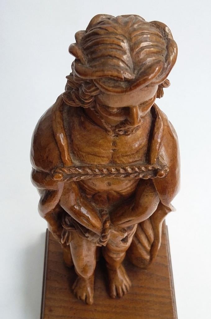 Om 1750-1800 Koloniaal Vruchtenhout Beeld Christus Ecce Homo, Antiek en Kunst, Antiek | Religie, Ophalen of Verzenden
