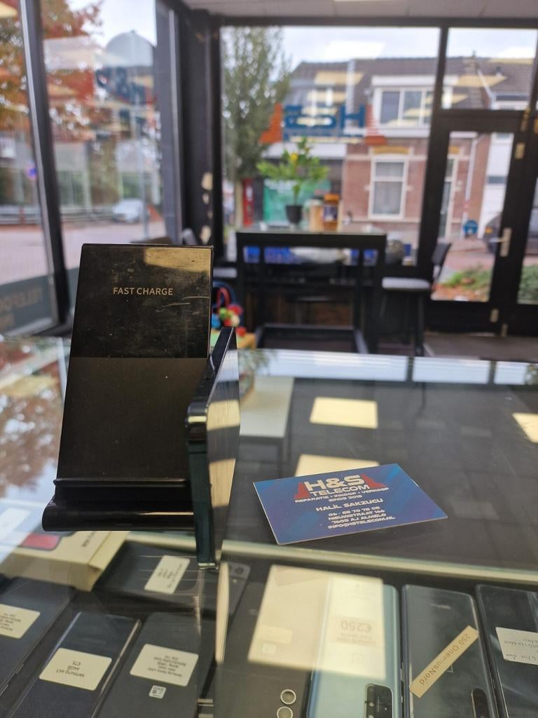 Iphone 12 pro, 128gb blauw/wit/goud 2jaar garantie., 128 GB, Blauw, Zo goed als nieuw, IPhone 12 Pro