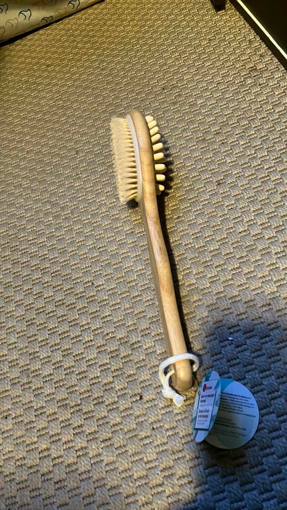 Nieuw bad massage borstel, Ophalen of Verzenden, Zo goed als nieuw, Overige typen