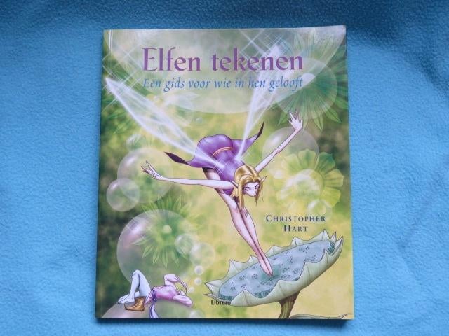 Boek: Elfen tekenen door Christopher Hart, Boeken, Ophalen of Verzenden, Zo goed als nieuw, Tekenen en Schilderen, Christopher Hart