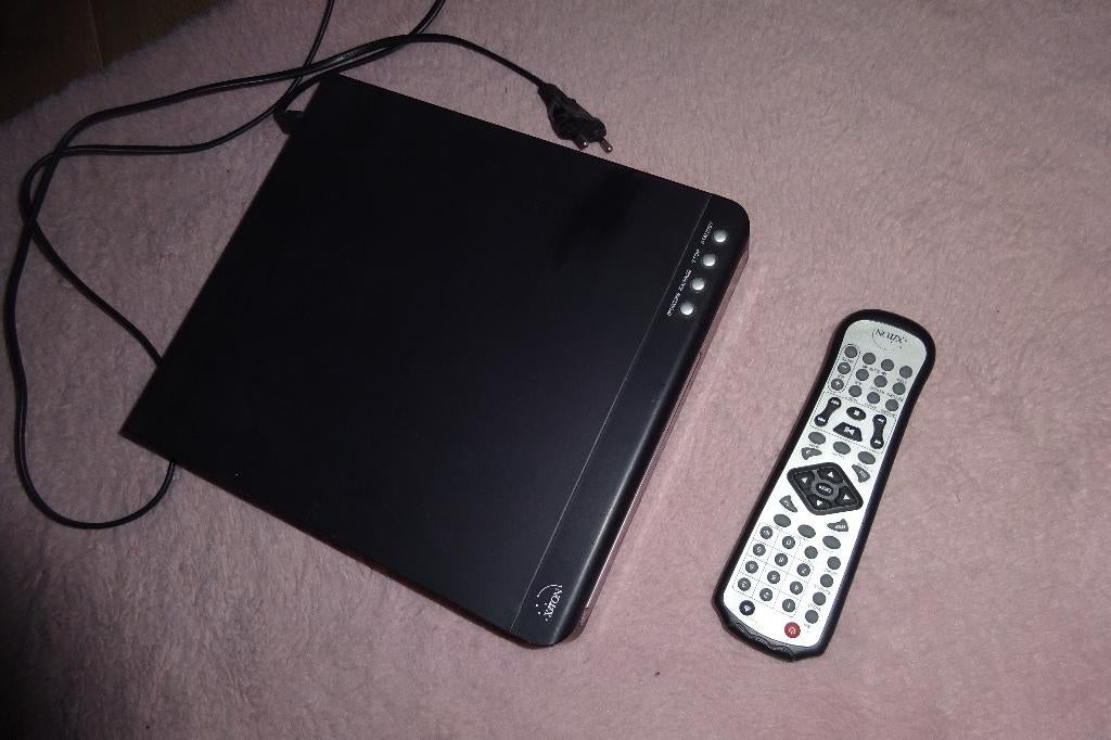 Xiron dvd speler met afstandbediening, Ophalen of Verzenden, Zo goed als nieuw, Dvd-speler, Overige merken