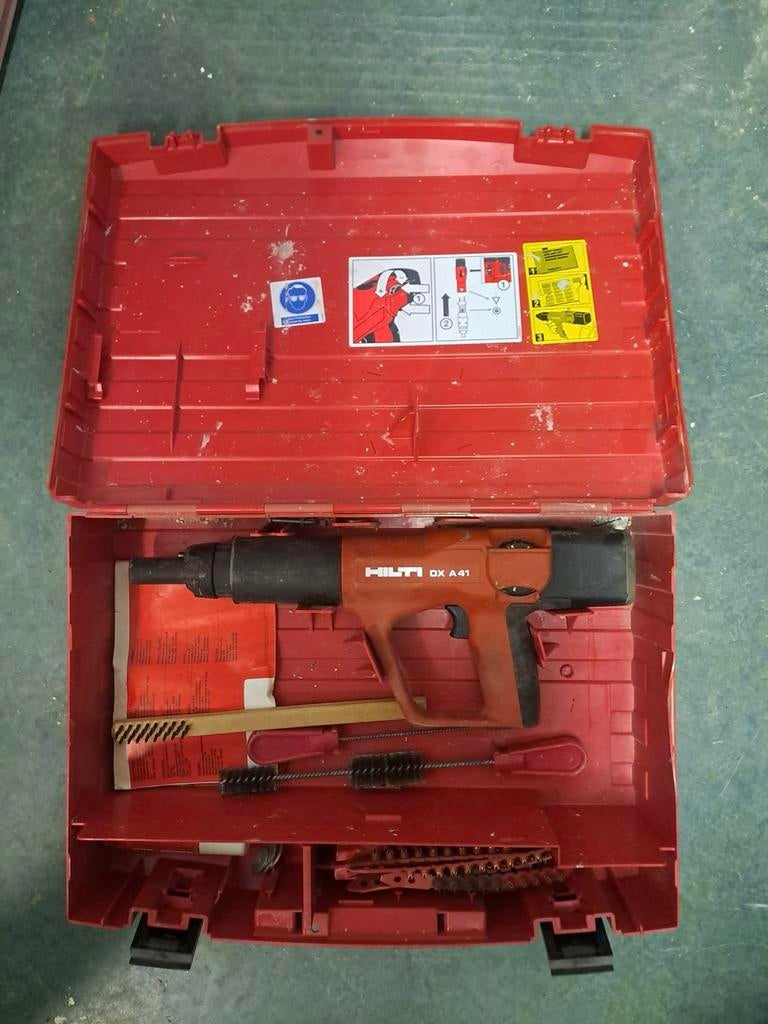 Hilti kruitschiethamer type dx a41, Ophalen