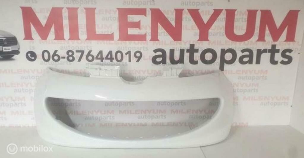 PEUGEOT 107 VOORBUMPER NIEUW (2005-2008) KWD, Auto-onderdelen, Ophalen of Verzenden, Nieuw, Voor, Bumper