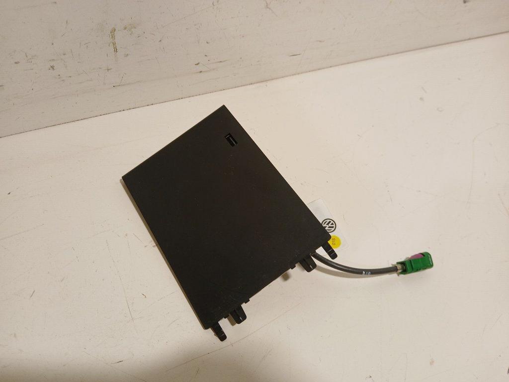 Aux poort Volkswagen Golf, Onderdelen@venauto.nl, Van der Ven Autorecycling B.V., Gebruikt, Ettenseweg 76, 4706 PB Roosendaal, The Netherlands