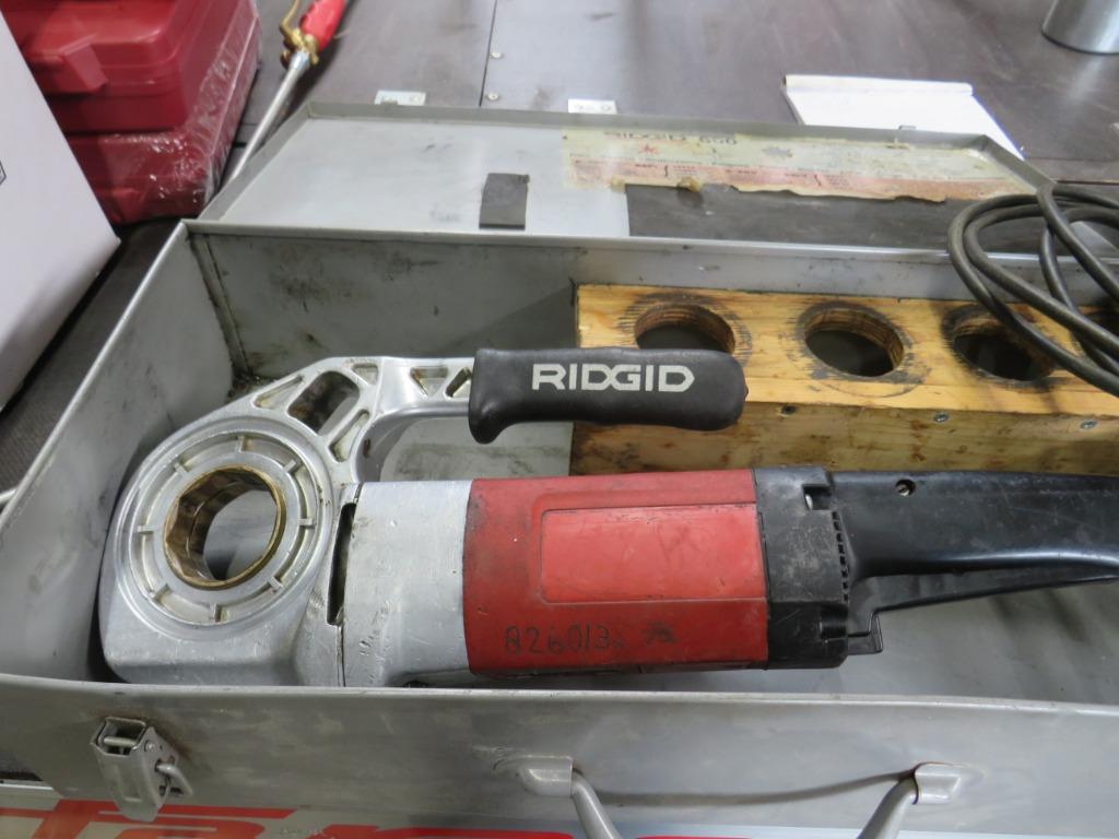 ridgid 600 draadsnijder draadsnijmachine in koffer, Ophalen of Verzenden, Gebruikt