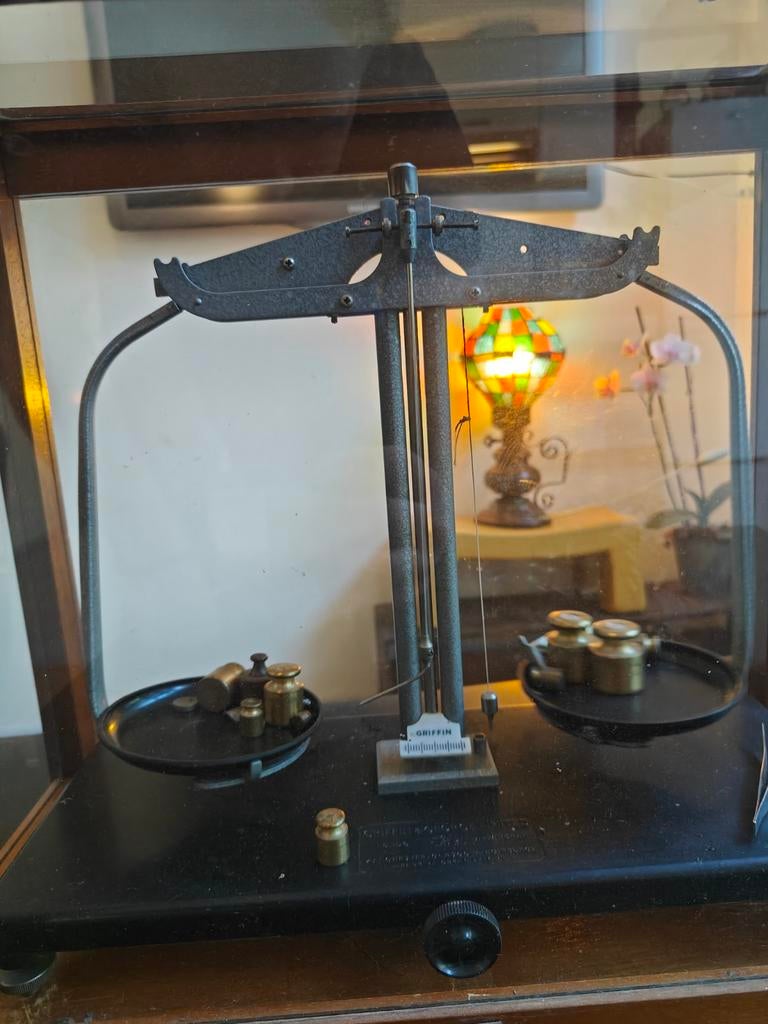 Antieke Griffin & George Laboratorium Balans met Kist, Ophalen of Verzenden