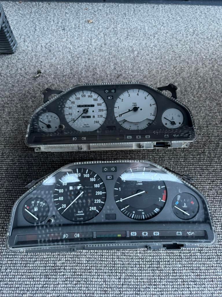 BMW e30 325 km teller instrumentenpaneel, Auto-onderdelen, Ophalen of Verzenden, BMW