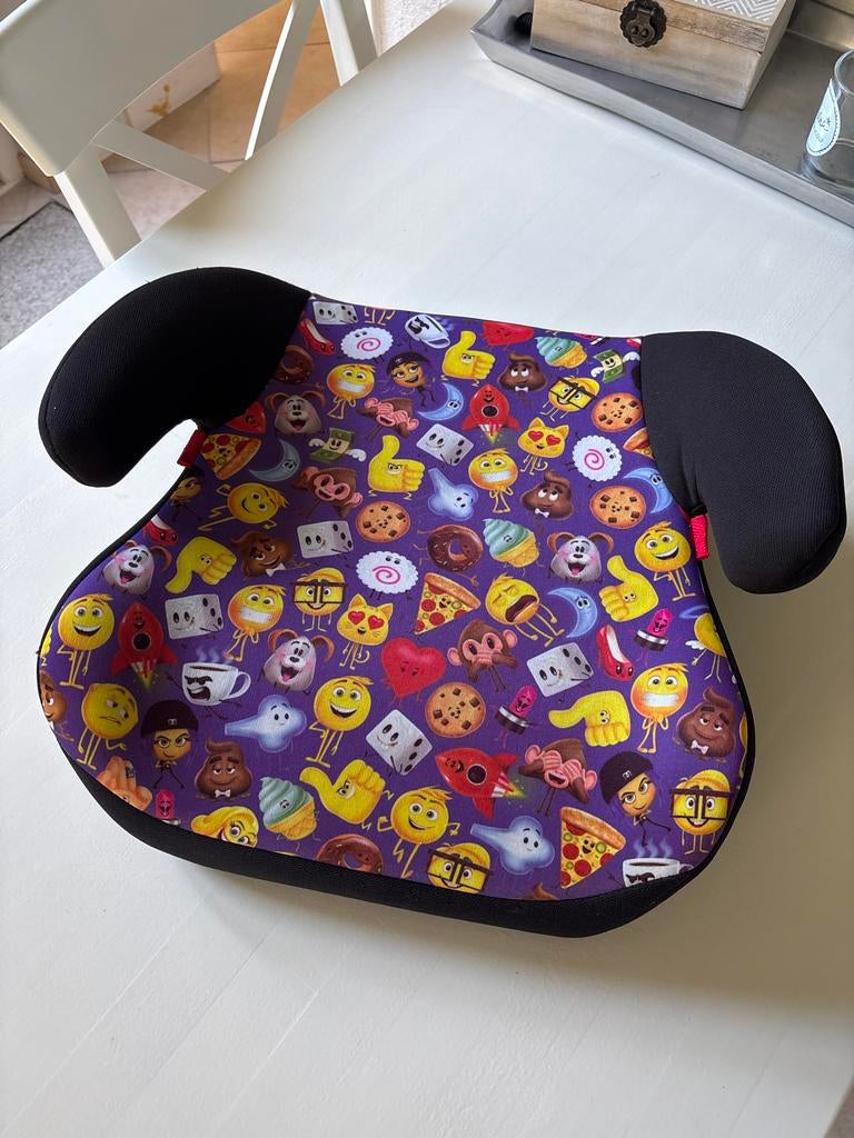 Zitverhoger met emoji’s, Autogordel, 15 t/m 36 kg, Zo goed als nieuw, Ophalen