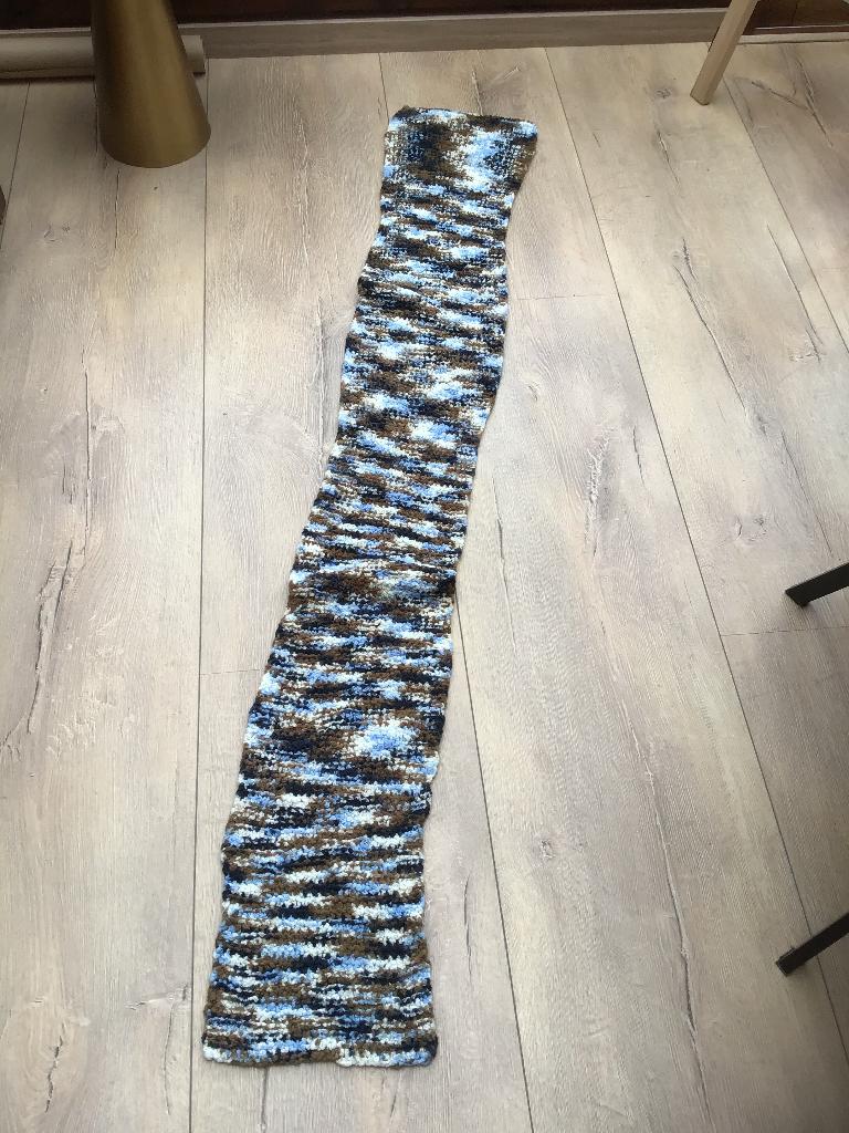 Sjaal 169 bij 25 cm, Ophalen of Verzenden, Zo goed als nieuw, Maat 46/48 (XL) of groter, Sjaal