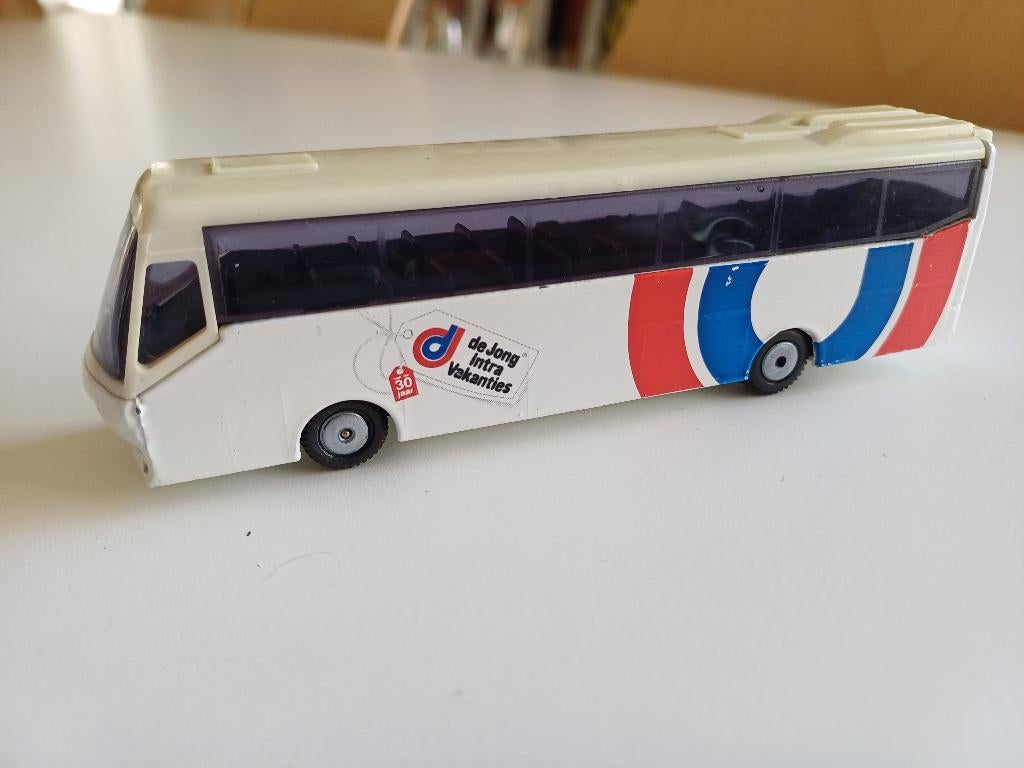 van De Jong Intra Vakanties bus model, Ophalen of Verzenden, Gebruikt, Bus of Vrachtwagen