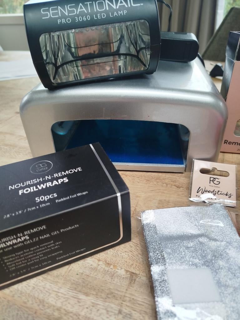 Complete Gellak Starterset: 31 kleuren, 2 lampen & meer!, Ophalen of Verzenden